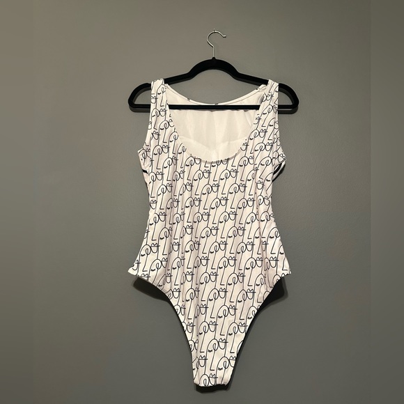 One piece swimsuit high neck size XL trendy modern - Picture 2 of 4